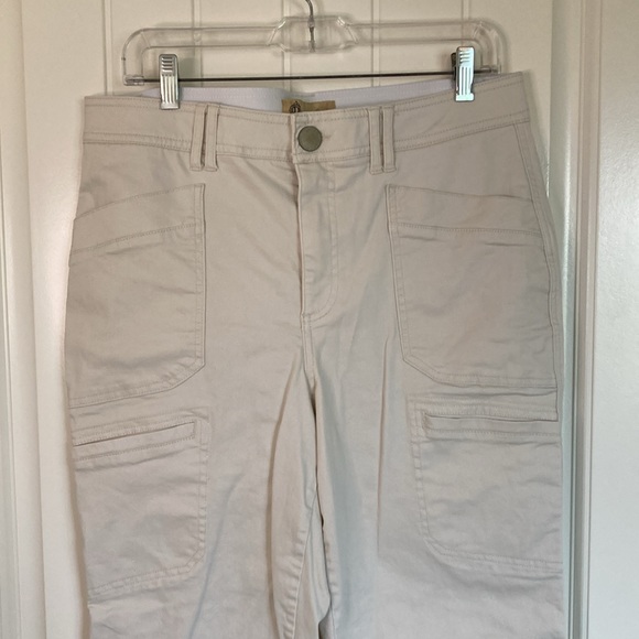 Democracy Womens Cargo Roll Snap Hem Pant 14 Cream Ab Technology Stretch - Picture 2 of 10